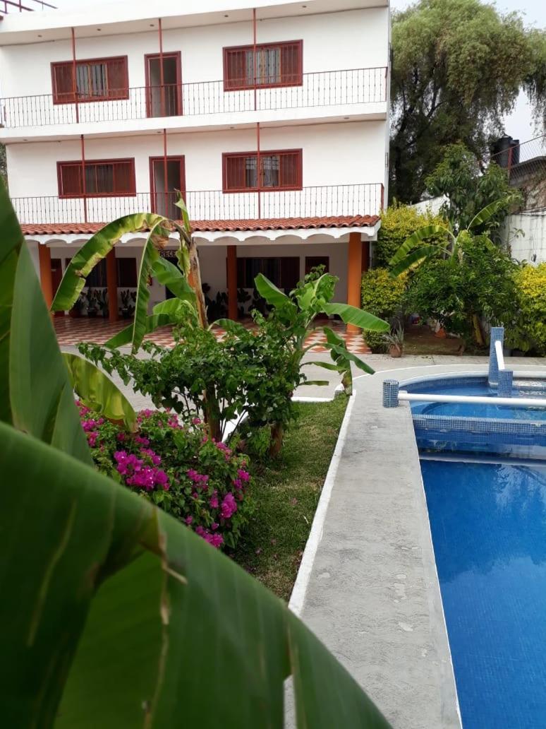 Hotel Hacienda De Zapata Jiutepec Esterno foto